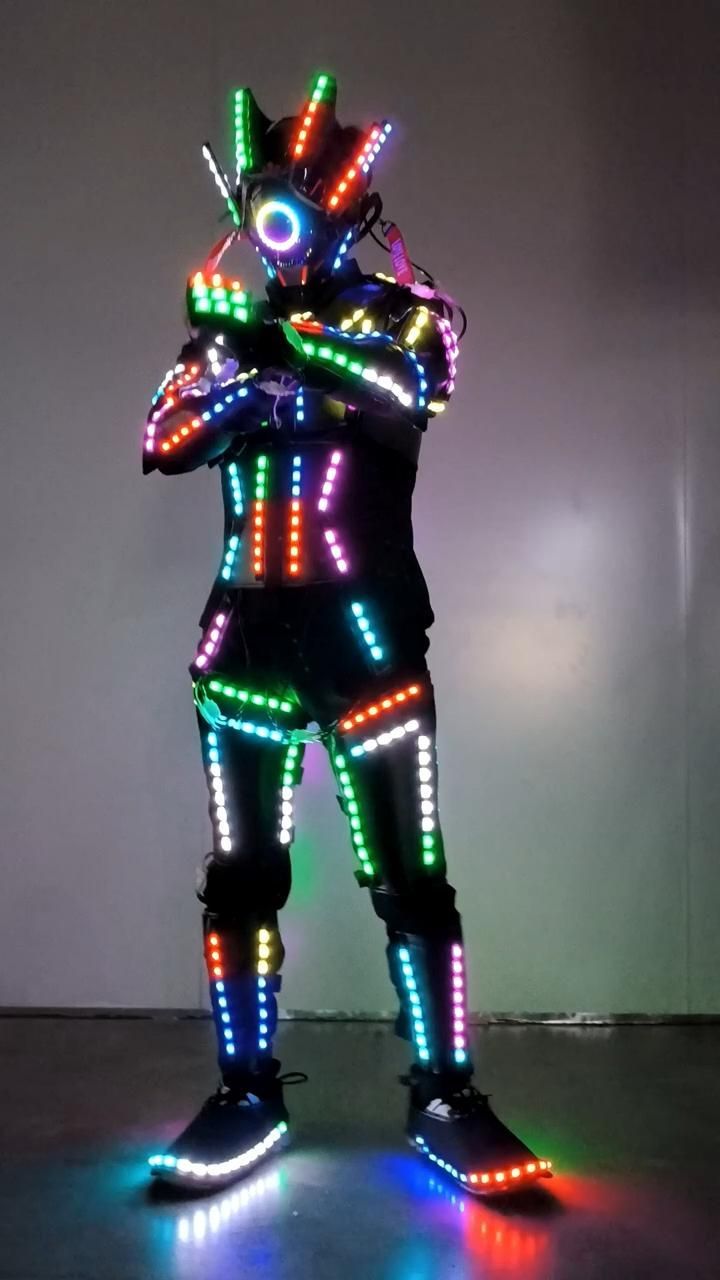 LED Robo Man
